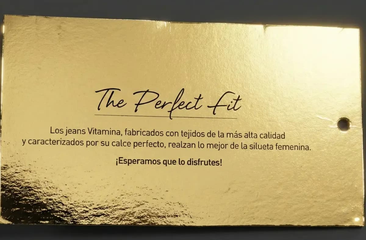 Hang Tag Especial Metalizado